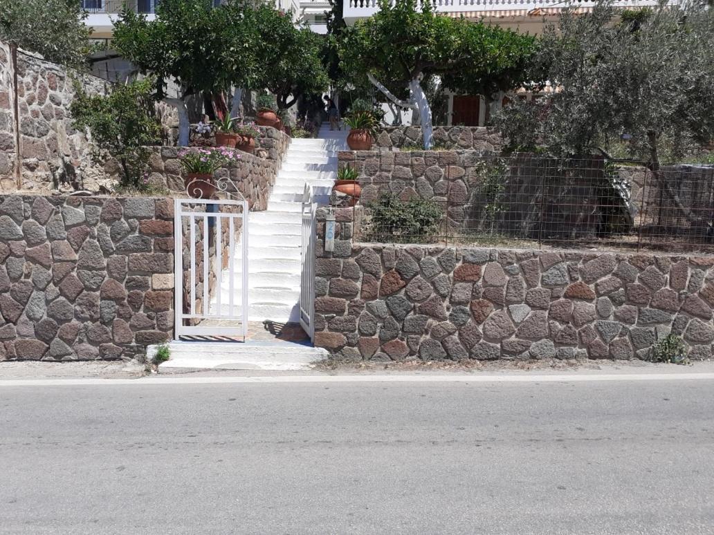 Blue On The Beach Poros Town المظهر الخارجي الصورة